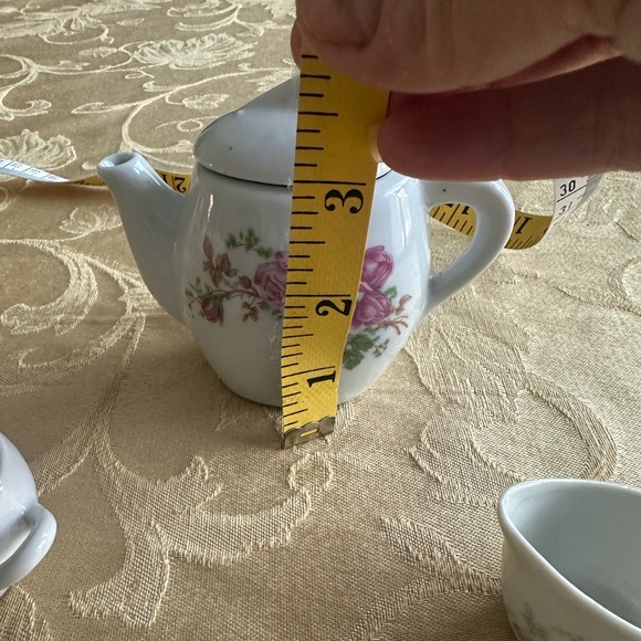 Mini Tea Set - Picture 9 of 12